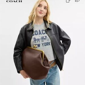 Coach Kisslock in Brown leather BNWT